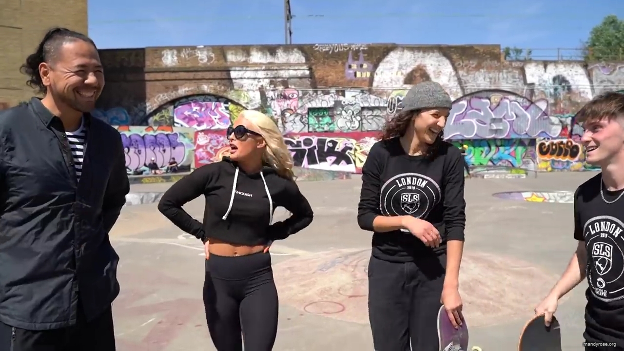 Shinsuke_Nakamura__Mandy_Rose_hit_the_skate_park_in_London_mp40099.jpg
