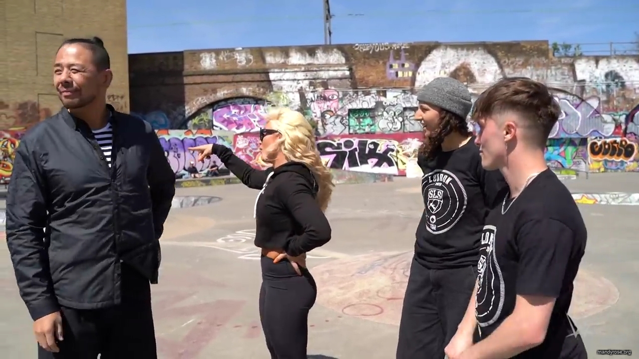 Shinsuke_Nakamura__Mandy_Rose_hit_the_skate_park_in_London_mp40102.jpg