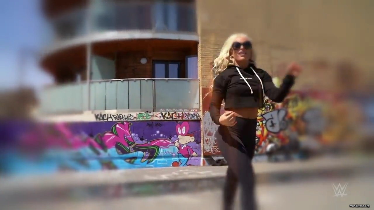 Shinsuke_Nakamura__Mandy_Rose_hit_the_skate_park_in_London_mp40125.jpg