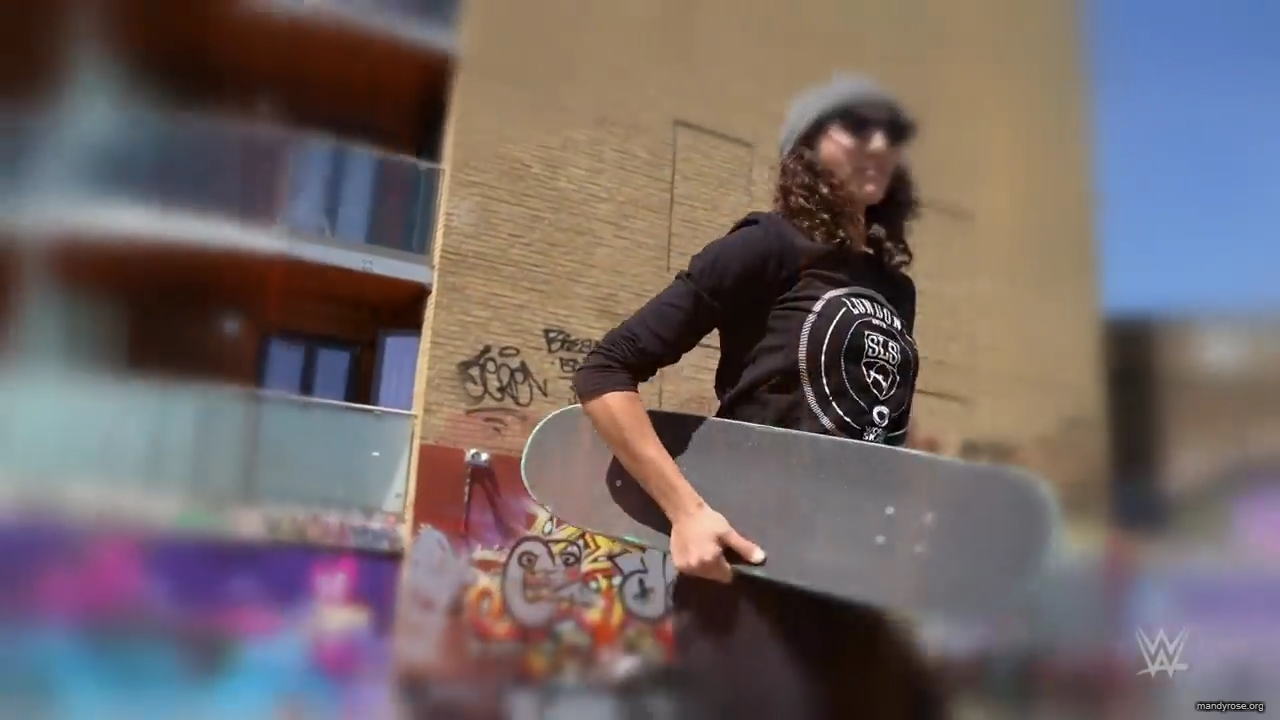 Shinsuke_Nakamura__Mandy_Rose_hit_the_skate_park_in_London_mp40130.jpg