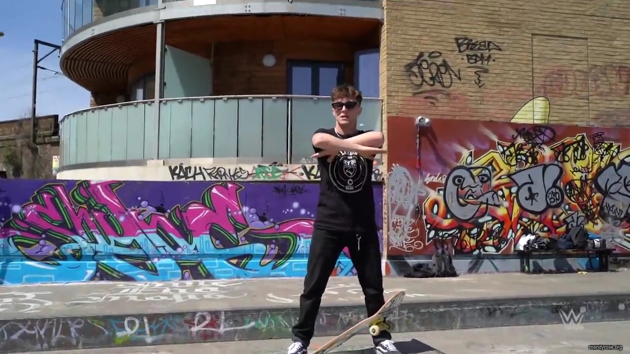 Shinsuke_Nakamura__Mandy_Rose_hit_the_skate_park_in_London_mp40163.jpg