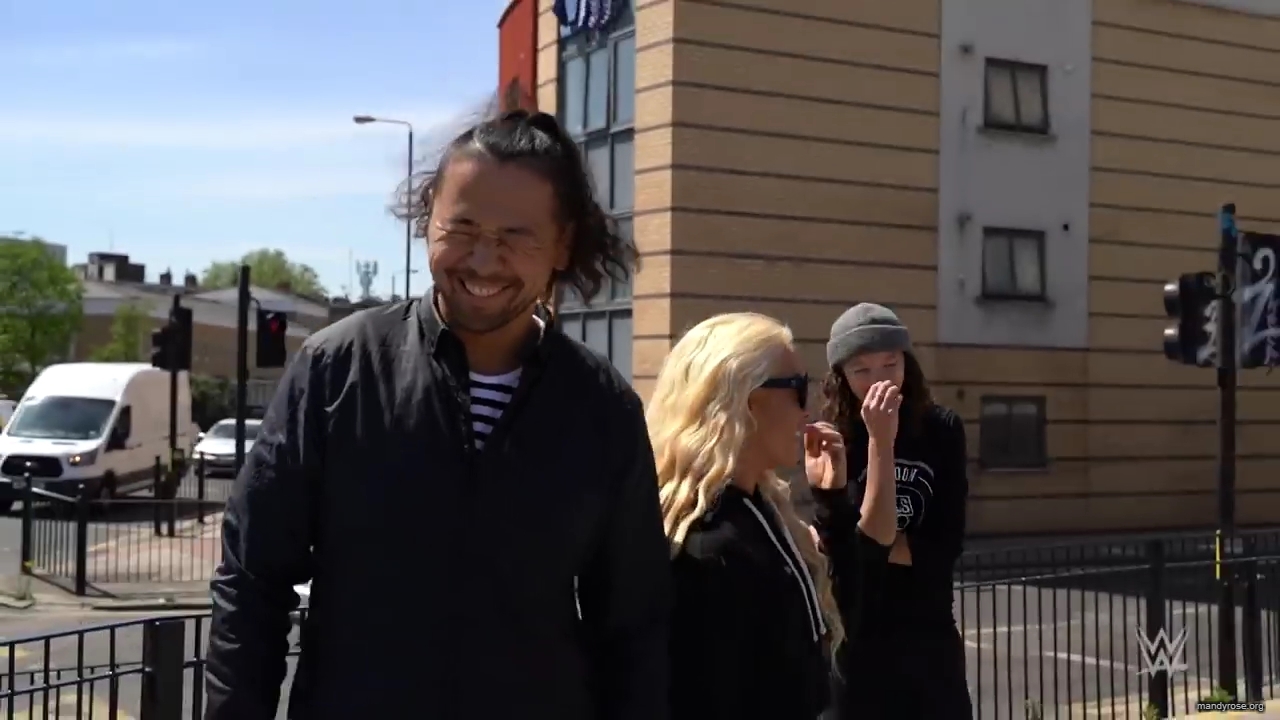 Shinsuke_Nakamura__Mandy_Rose_hit_the_skate_park_in_London_mp40190.jpg