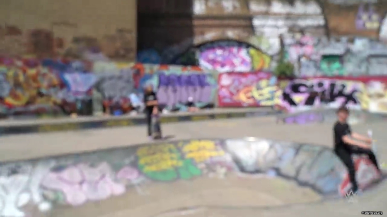 Shinsuke_Nakamura__Mandy_Rose_hit_the_skate_park_in_London_mp40223.jpg