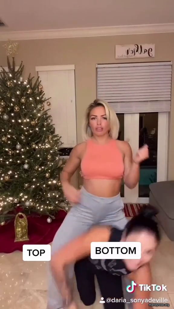 Snaptik_6904817605207444742_mandyrose-wwe_mp40021.jpg