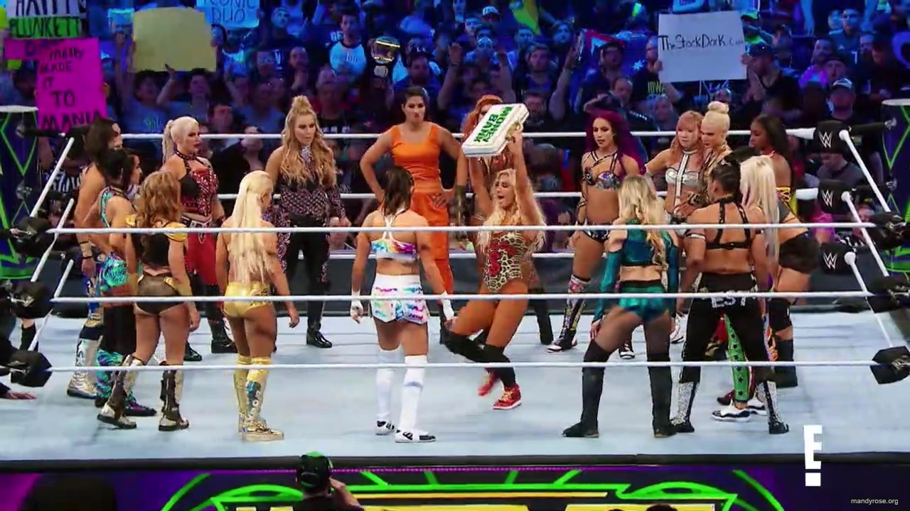 TotalDivas_mp40039.jpg