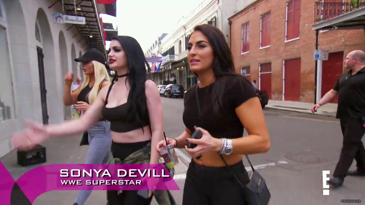 TotalDivas_mp40144.jpg