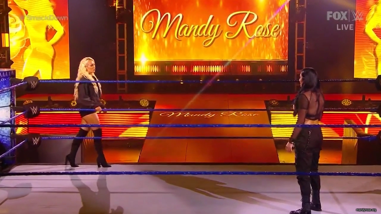 WWE_Friday_Night_SmackDown_2020_04_17_720p_HDTV_x264-NWCHD_mp40024.jpg