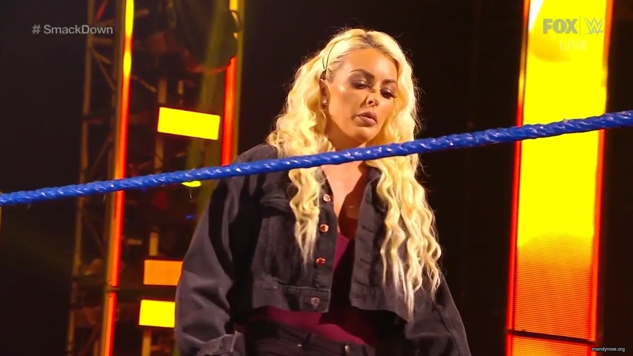 WWE_Friday_Night_SmackDown_2020_04_17_720p_HDTV_x264-NWCHD_mp40025.jpg