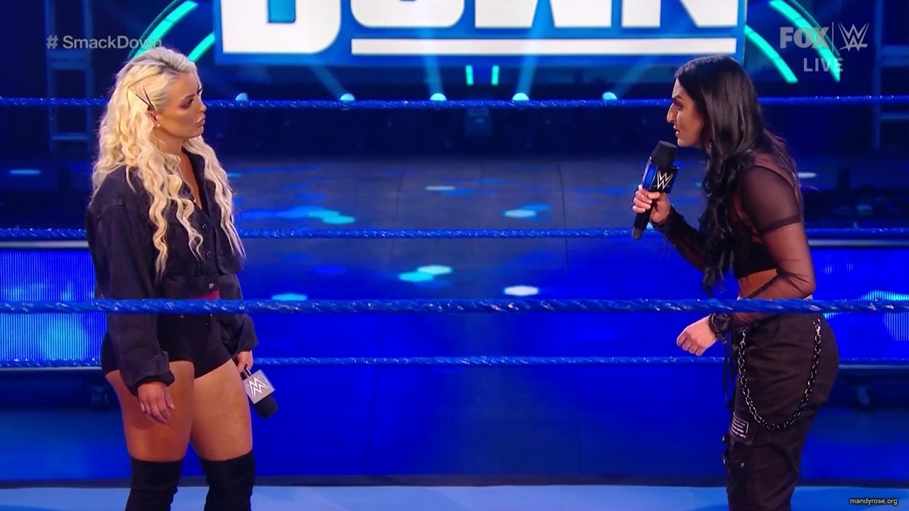 WWE_Friday_Night_SmackDown_2020_04_17_720p_HDTV_x264-NWCHD_mp40182.jpg