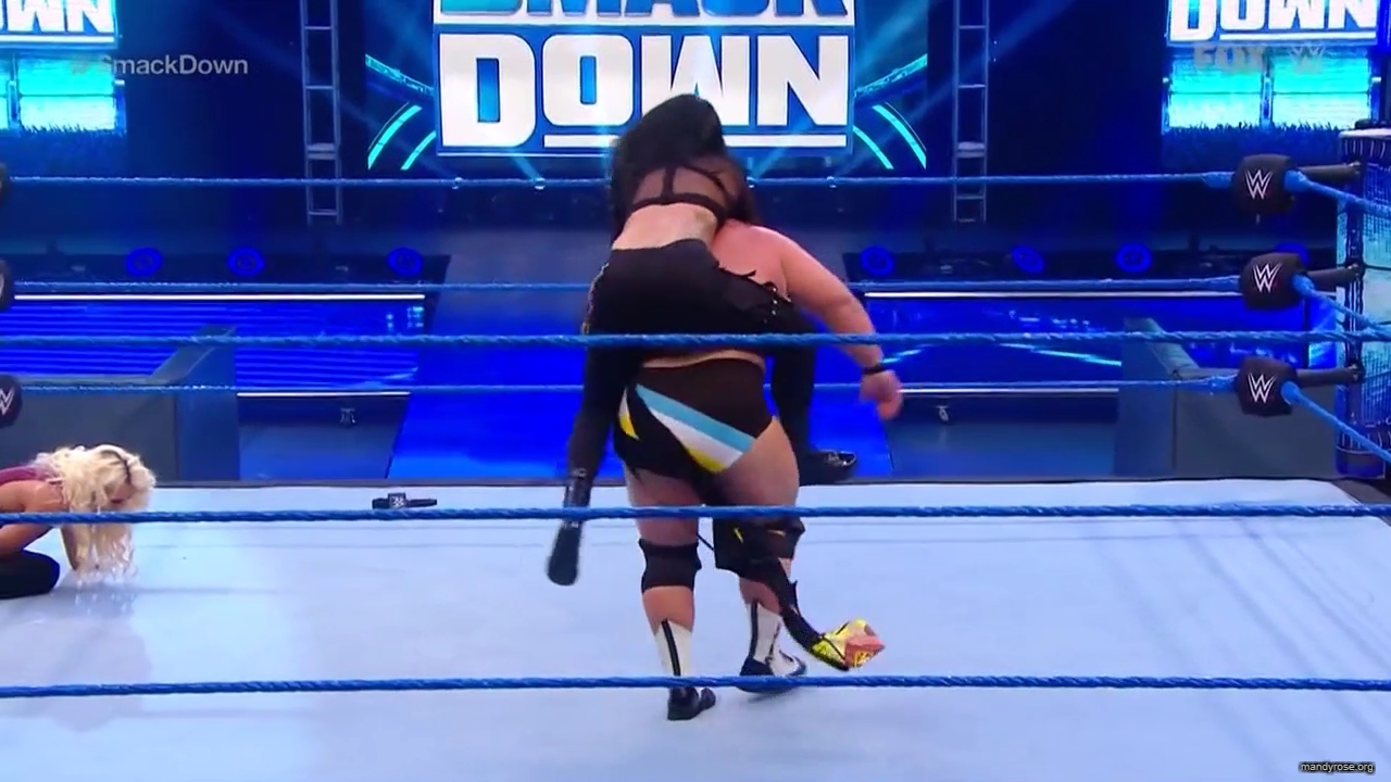 WWE_Friday_Night_SmackDown_2020_04_17_720p_HDTV_x264-NWCHD_mp40379.jpg