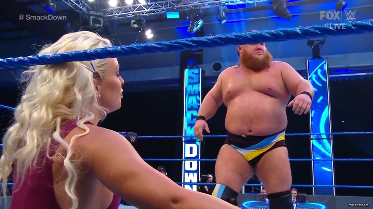 WWE_Friday_Night_SmackDown_2020_04_17_720p_HDTV_x264-NWCHD_mp40396.jpg