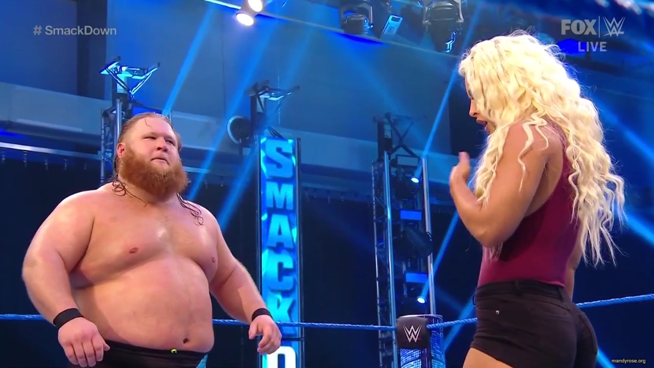 WWE_Friday_Night_SmackDown_2020_04_17_720p_HDTV_x264-NWCHD_mp40417.jpg