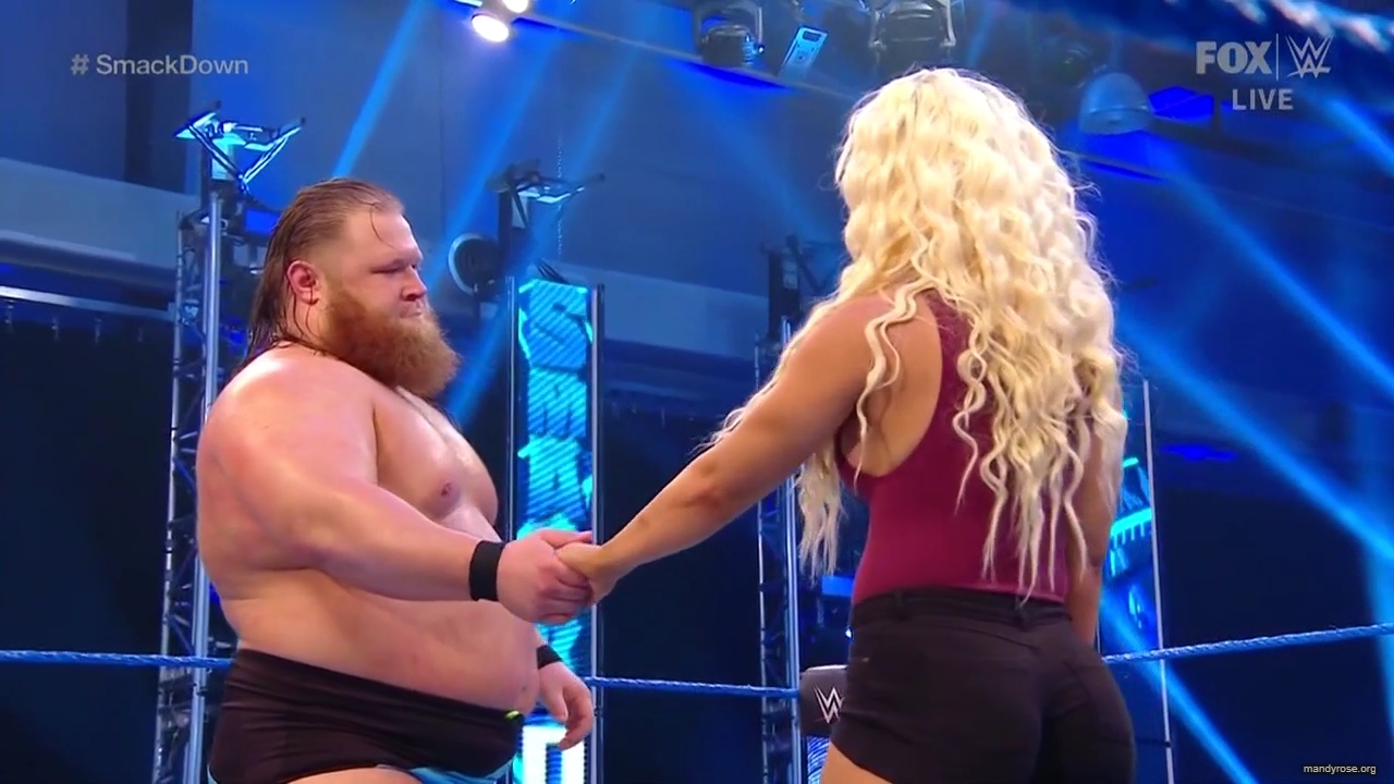 WWE_Friday_Night_SmackDown_2020_04_17_720p_HDTV_x264-NWCHD_mp40420.jpg