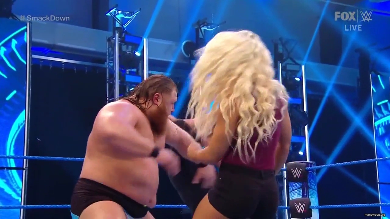 WWE_Friday_Night_SmackDown_2020_04_17_720p_HDTV_x264-NWCHD_mp40423.jpg
