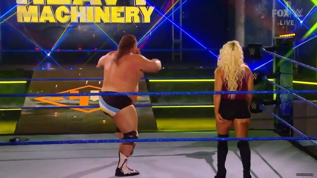 WWE_Friday_Night_SmackDown_2020_04_17_720p_HDTV_x264-NWCHD_mp40463.jpg