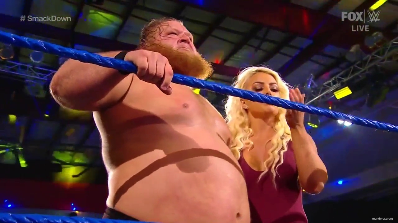 WWE_Friday_Night_SmackDown_2020_04_17_720p_HDTV_x264-NWCHD_mp40481.jpg