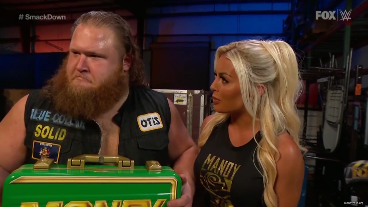 WWE_Friday_Night_SmackDown_2020_05_15_720p_HDTV_x264-NWCHD_mp40017.jpg
