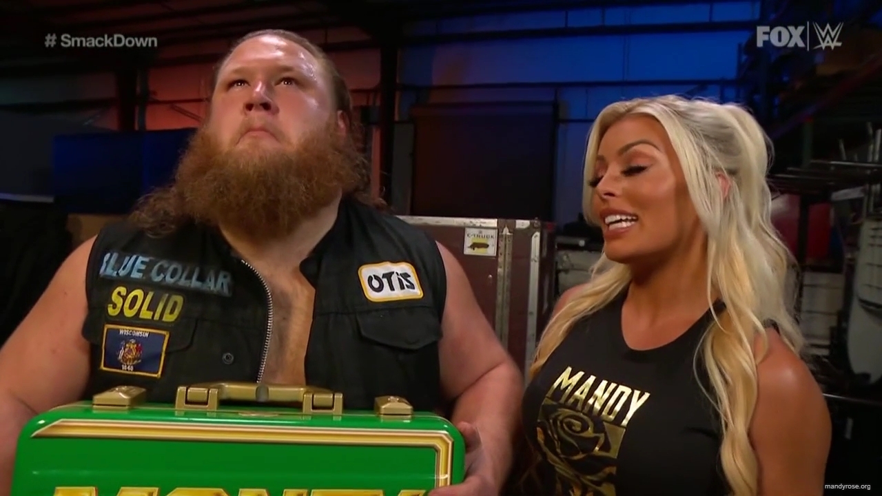 WWE_Friday_Night_SmackDown_2020_05_15_720p_HDTV_x264-NWCHD_mp40021.jpg