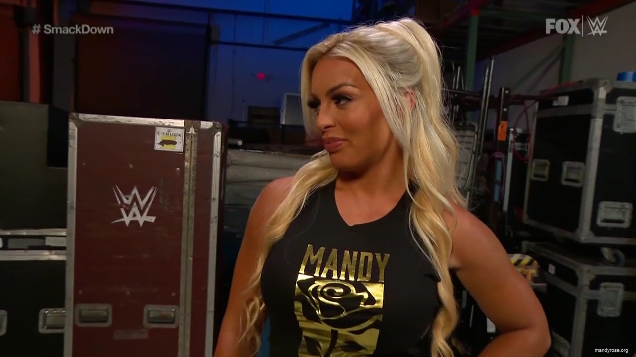 WWE_Friday_Night_SmackDown_2020_05_15_720p_HDTV_x264-NWCHD_mp40029.jpg