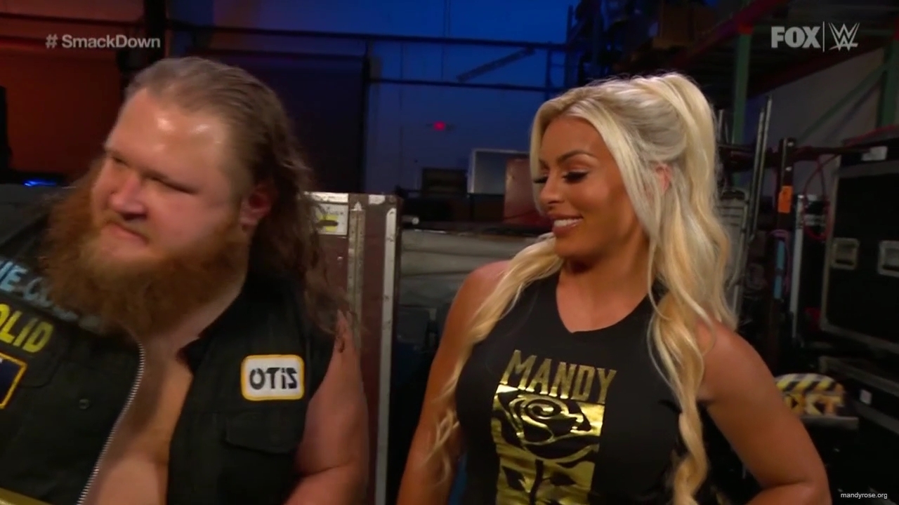 WWE_Friday_Night_SmackDown_2020_05_15_720p_HDTV_x264-NWCHD_mp40032.jpg