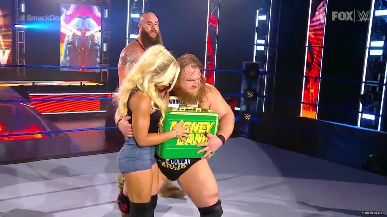 WWE_Friday_Night_SmackDown_2020_05_15_720p_HDTV_x264-NWCHD_mp40095.jpg