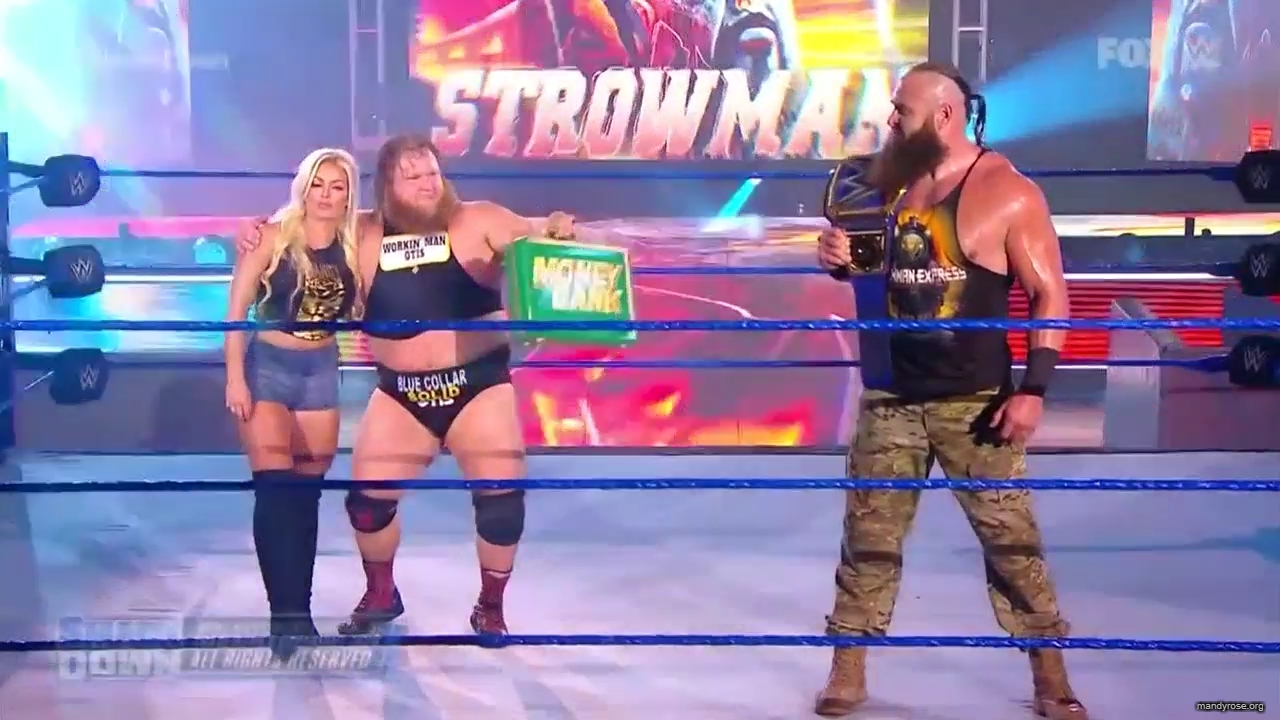 WWE_Friday_Night_SmackDown_2020_05_15_720p_HDTV_x264-NWCHD_mp40106.jpg