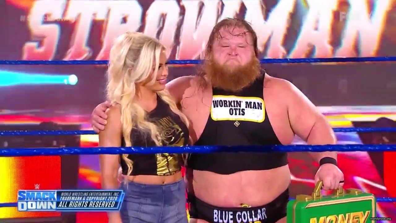 WWE_Friday_Night_SmackDown_2020_05_15_720p_HDTV_x264-NWCHD_mp40108.jpg