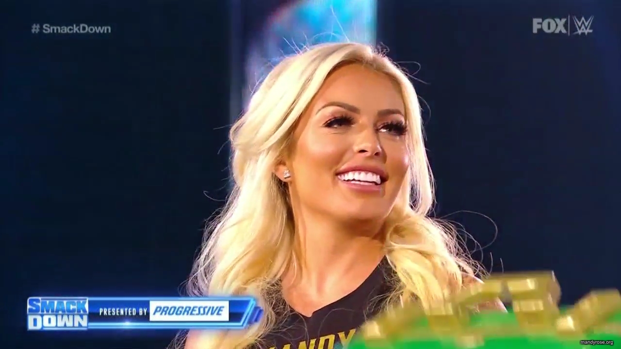 WWE_Friday_Night_SmackDown_2020_05_15_720p_HDTV_x264-NWCHD_mp40112.jpg
