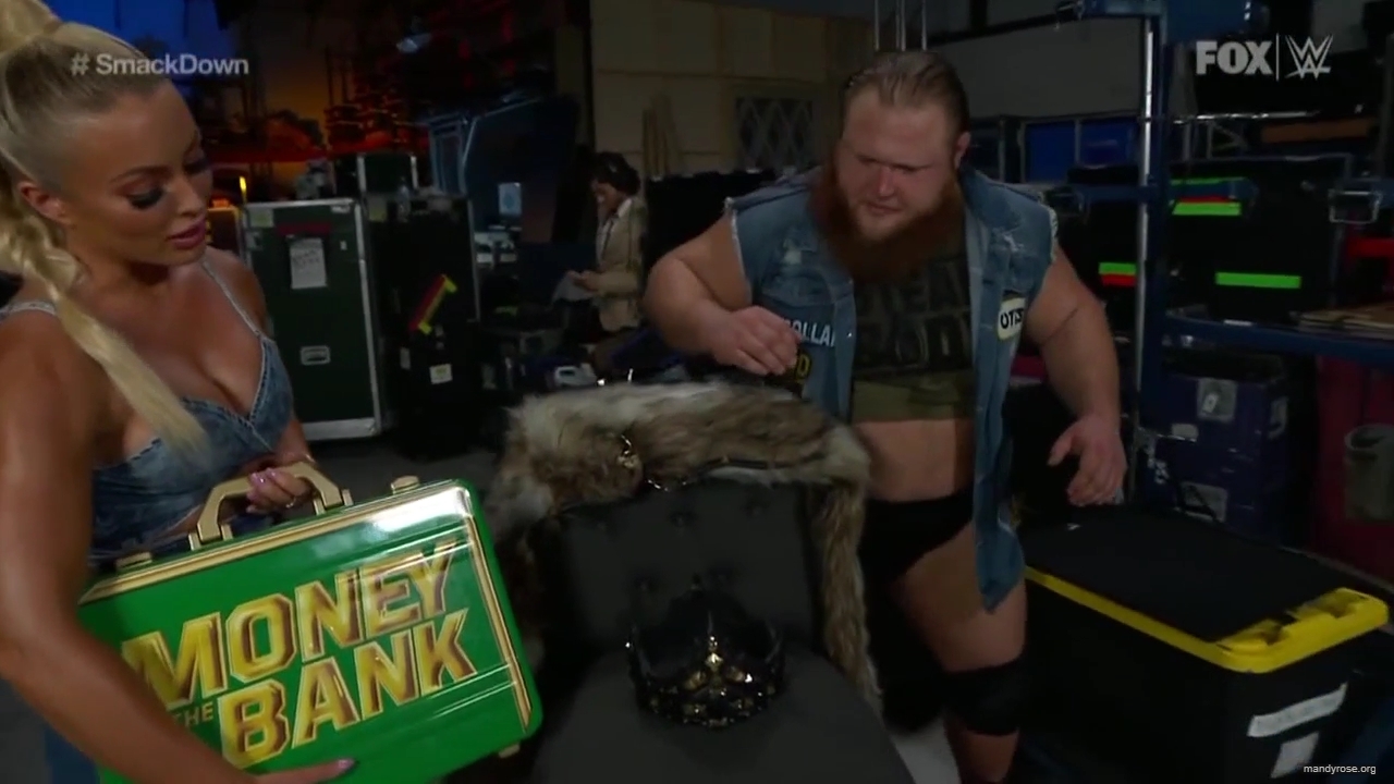 WWE_Friday_Night_SmackDown_2020_06_05_720p_HDTV_x264-NWCHD_mp40036.jpg