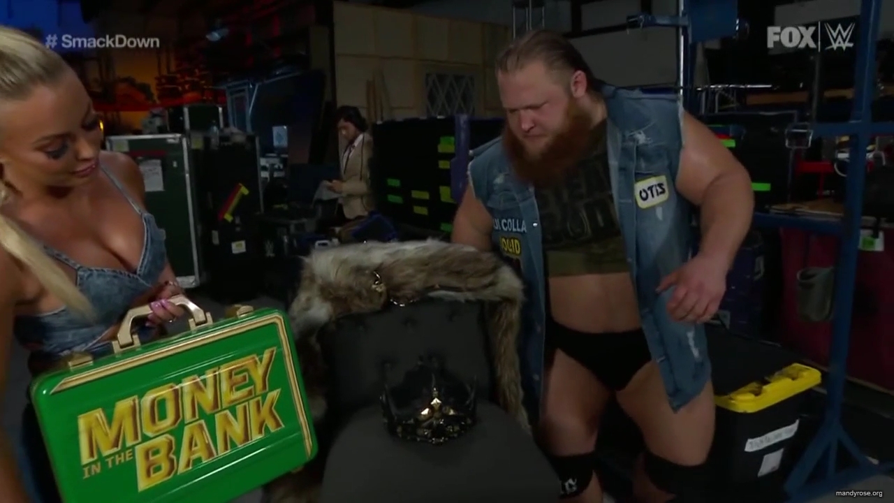 WWE_Friday_Night_SmackDown_2020_06_05_720p_HDTV_x264-NWCHD_mp40037.jpg