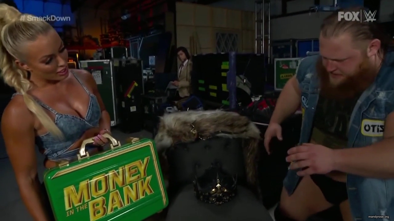 WWE_Friday_Night_SmackDown_2020_06_05_720p_HDTV_x264-NWCHD_mp40038.jpg
