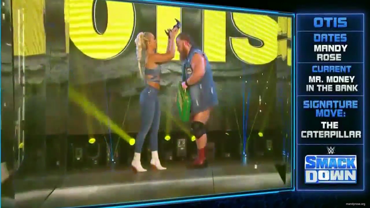 WWE_Friday_Night_SmackDown_2020_06_05_720p_HDTV_x264-NWCHD_mp40075.jpg