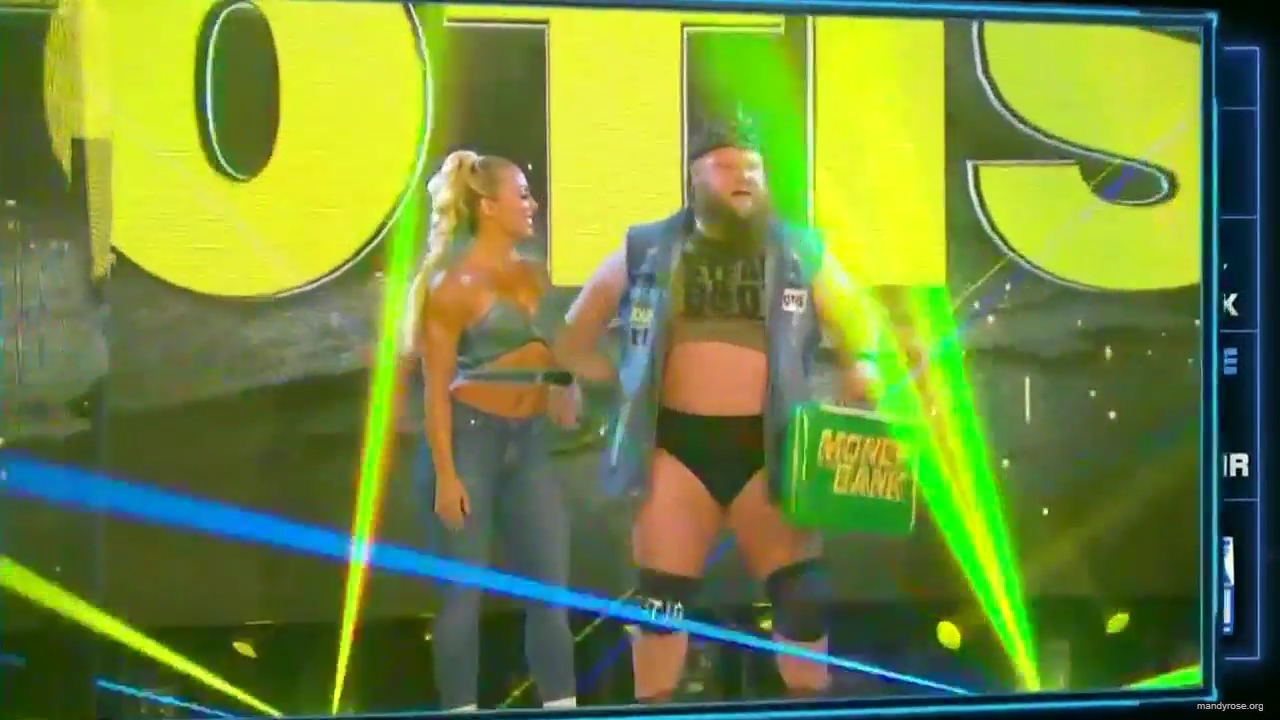 WWE_Friday_Night_SmackDown_2020_06_05_720p_HDTV_x264-NWCHD_mp40079.jpg