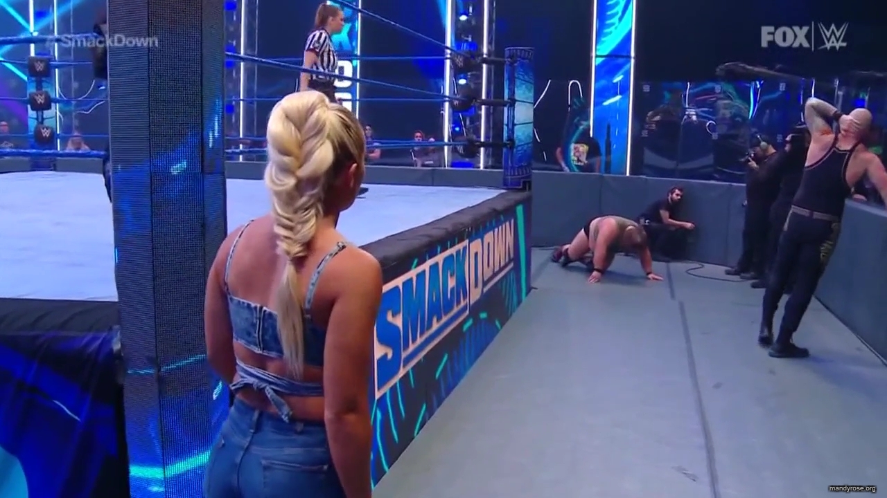 WWE_Friday_Night_SmackDown_2020_06_05_720p_HDTV_x264-NWCHD_mp40171.jpg