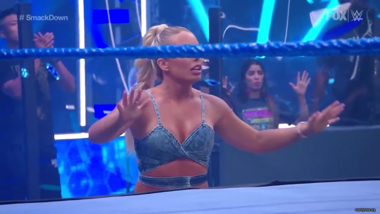 WWE_Friday_Night_SmackDown_2020_06_05_720p_HDTV_x264-NWCHD_mp40200.jpg