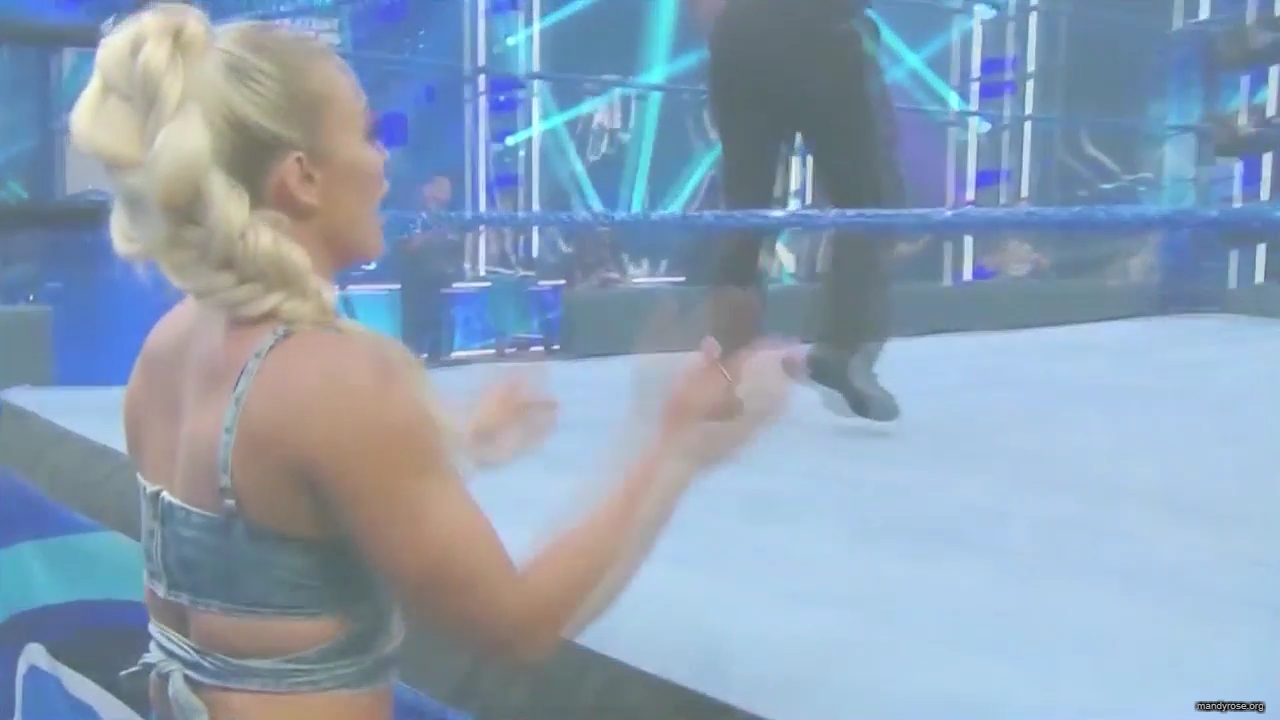 WWE_Friday_Night_SmackDown_2020_06_05_720p_HDTV_x264-NWCHD_mp40215.jpg