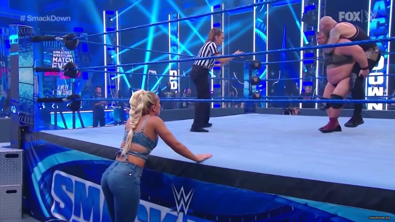 WWE_Friday_Night_SmackDown_2020_06_05_720p_HDTV_x264-NWCHD_mp40271.jpg
