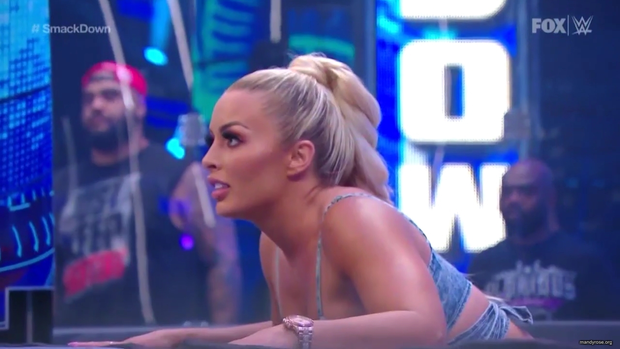 WWE_Friday_Night_SmackDown_2020_06_05_720p_HDTV_x264-NWCHD_mp40303.jpg