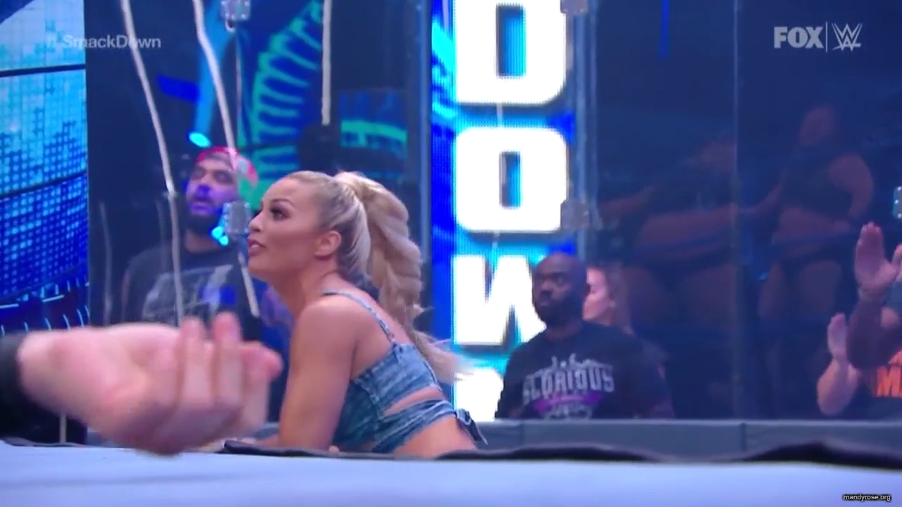 WWE_Friday_Night_SmackDown_2020_06_05_720p_HDTV_x264-NWCHD_mp40328.jpg