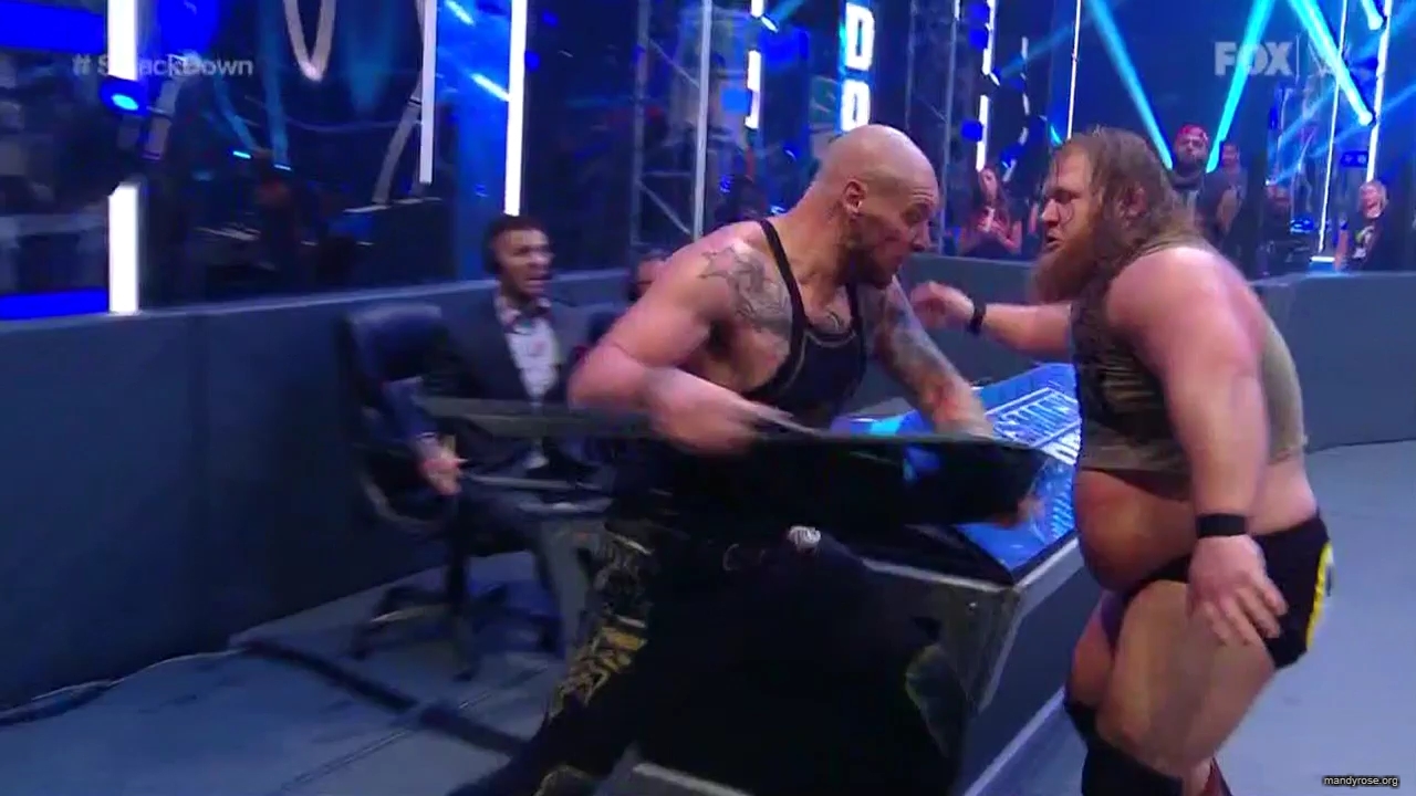 WWE_Friday_Night_SmackDown_2020_06_05_720p_HDTV_x264-NWCHD_mp40356.jpg