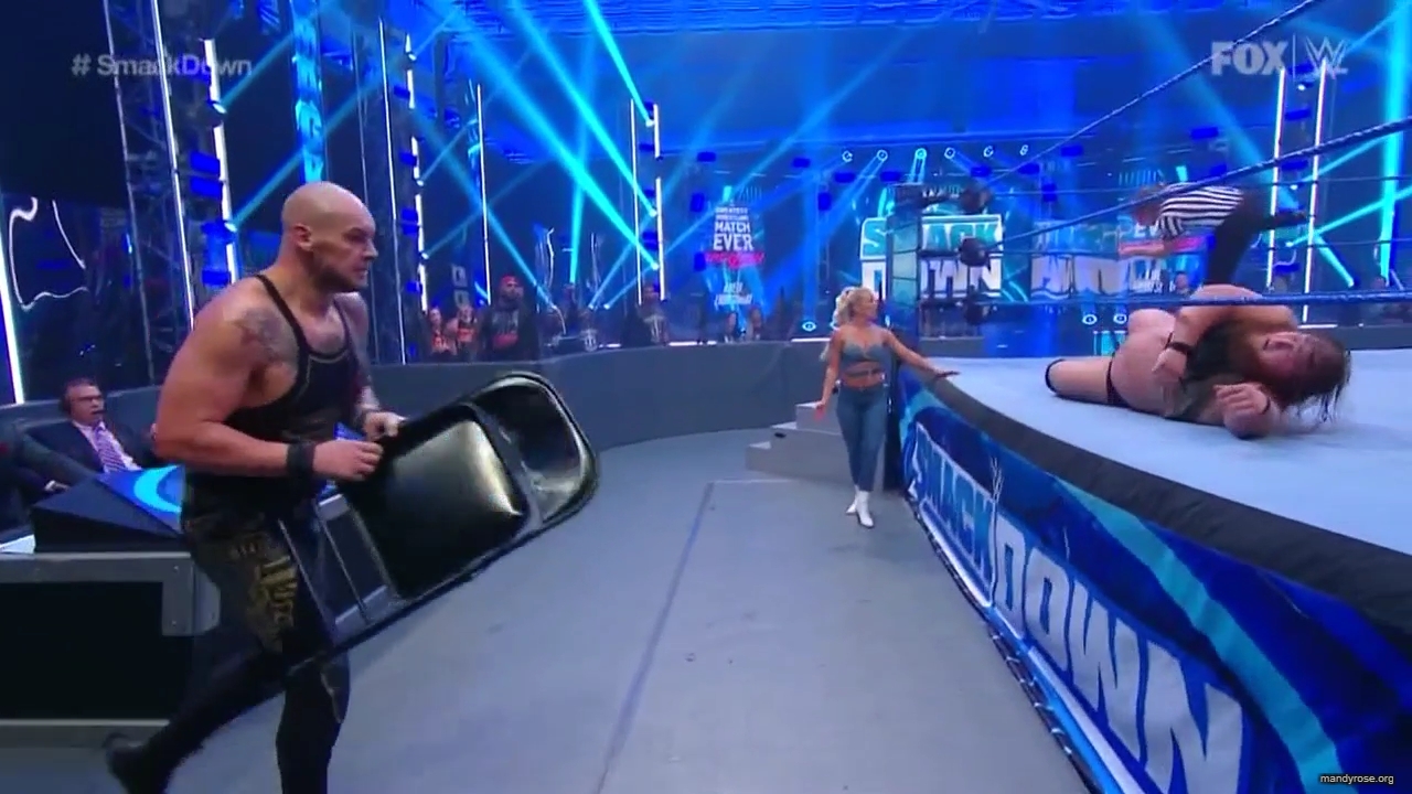 WWE_Friday_Night_SmackDown_2020_06_05_720p_HDTV_x264-NWCHD_mp40362.jpg