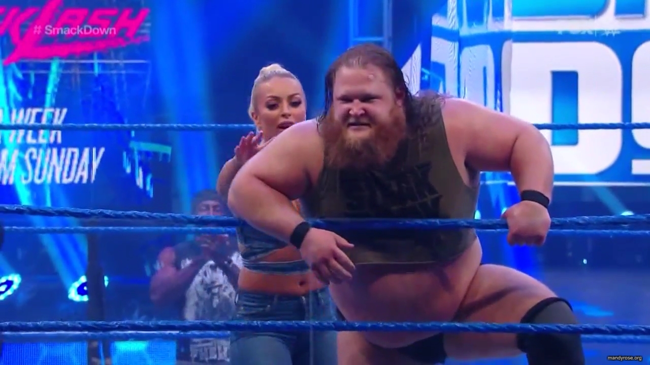 WWE_Friday_Night_SmackDown_2020_06_05_720p_HDTV_x264-NWCHD_mp40388.jpg