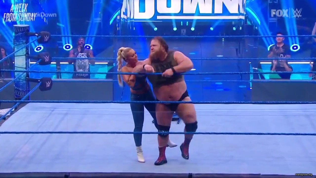 WWE_Friday_Night_SmackDown_2020_06_05_720p_HDTV_x264-NWCHD_mp40389.jpg