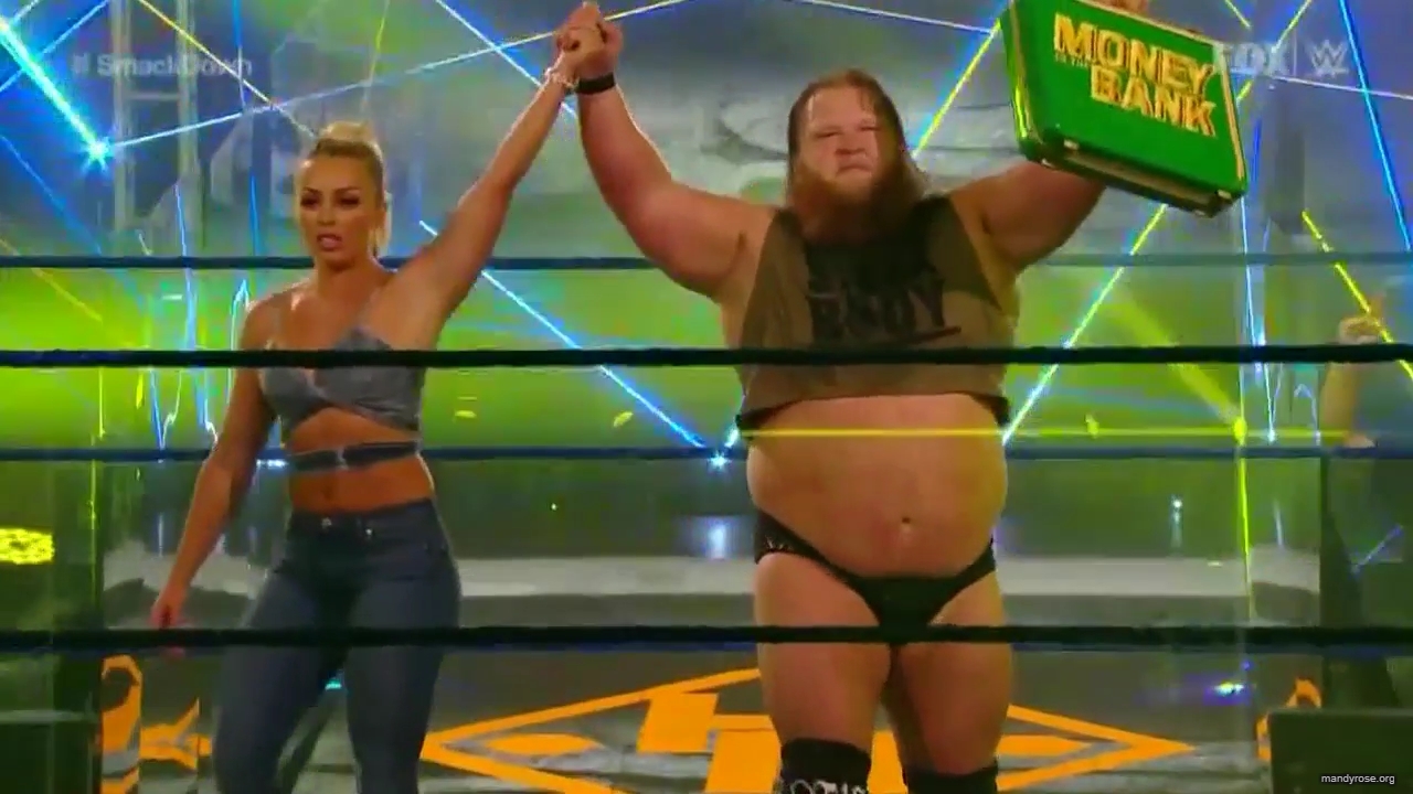 WWE_Friday_Night_SmackDown_2020_06_05_720p_HDTV_x264-NWCHD_mp40398.jpg