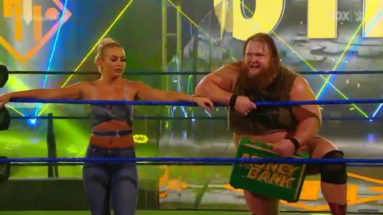 WWE_Friday_Night_SmackDown_2020_06_05_720p_HDTV_x264-NWCHD_mp40403.jpg