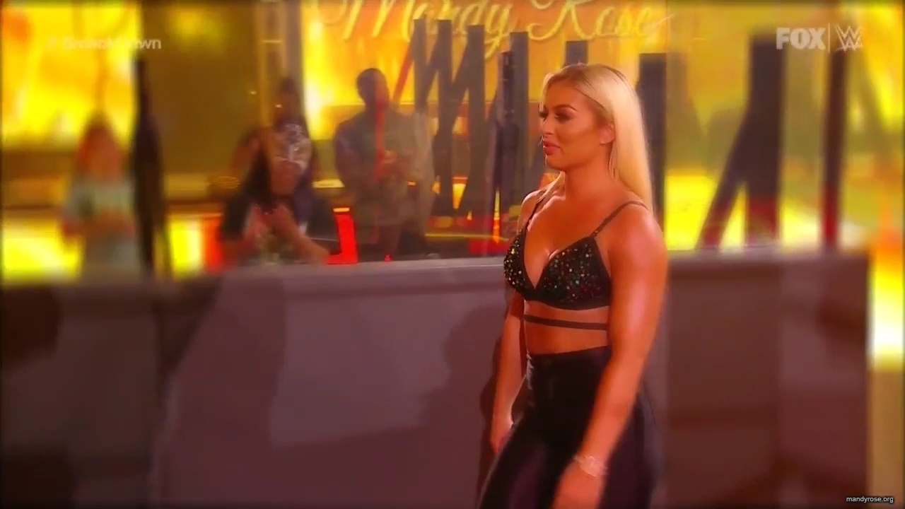 WWE_Friday_Night_SmackDown_2020_06_19_720p_HDTV_x264-NWCHD_mp40025.jpg