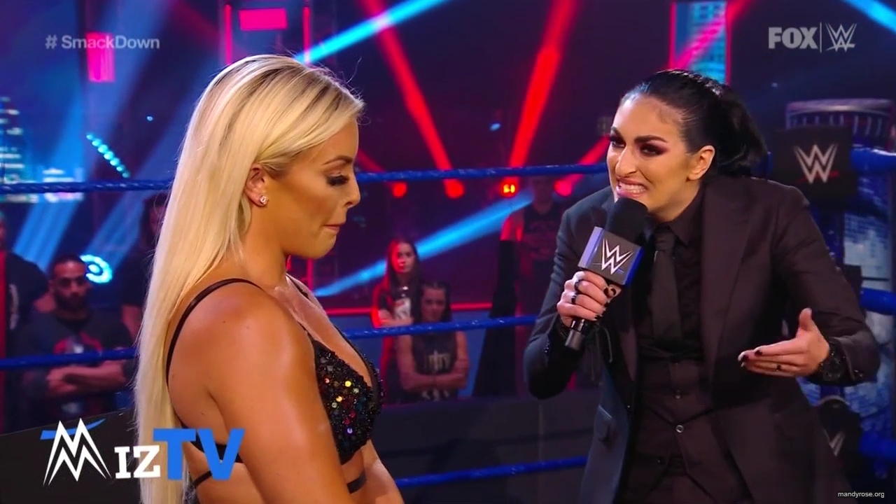 WWE_Friday_Night_SmackDown_2020_06_19_720p_HDTV_x264-NWCHD_mp40210.jpg