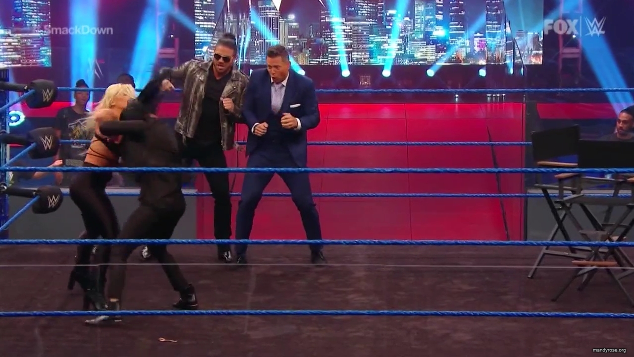 WWE_Friday_Night_SmackDown_2020_06_19_720p_HDTV_x264-NWCHD_mp40371.jpg