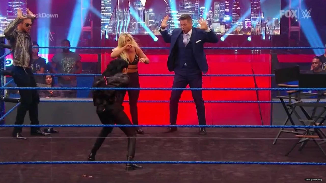 WWE_Friday_Night_SmackDown_2020_06_19_720p_HDTV_x264-NWCHD_mp40375.jpg