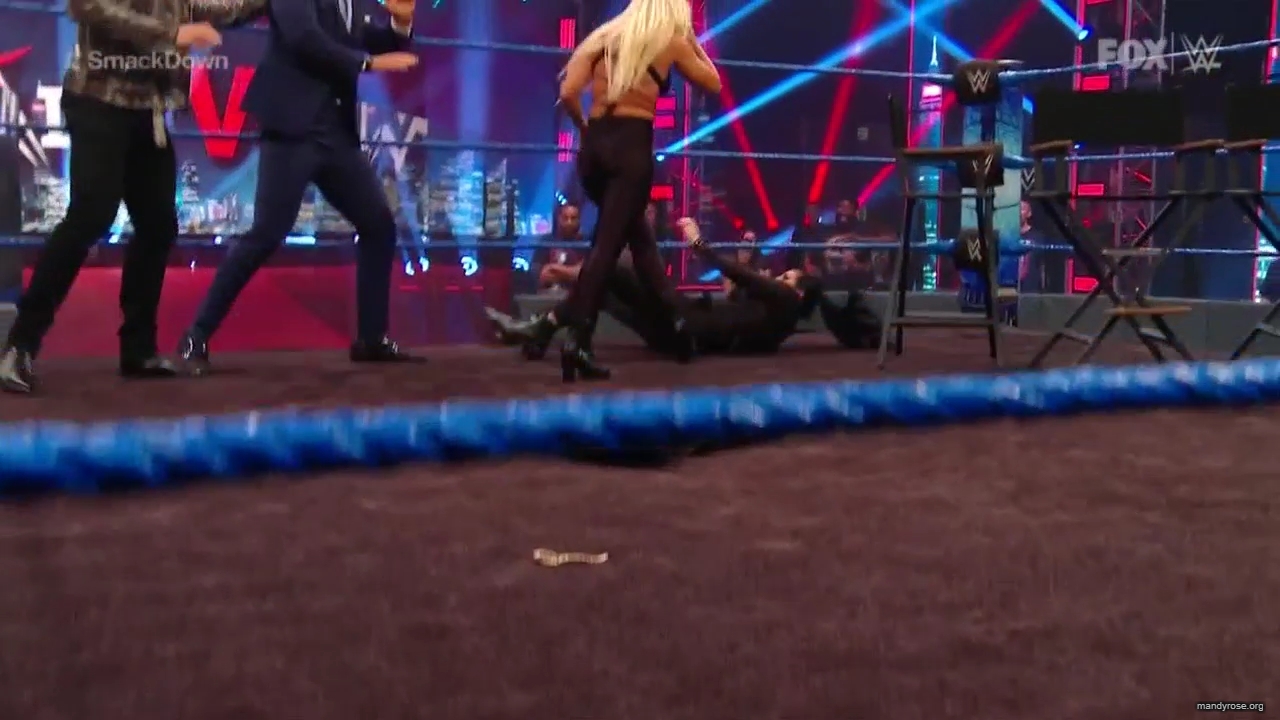 WWE_Friday_Night_SmackDown_2020_06_19_720p_HDTV_x264-NWCHD_mp40382.jpg